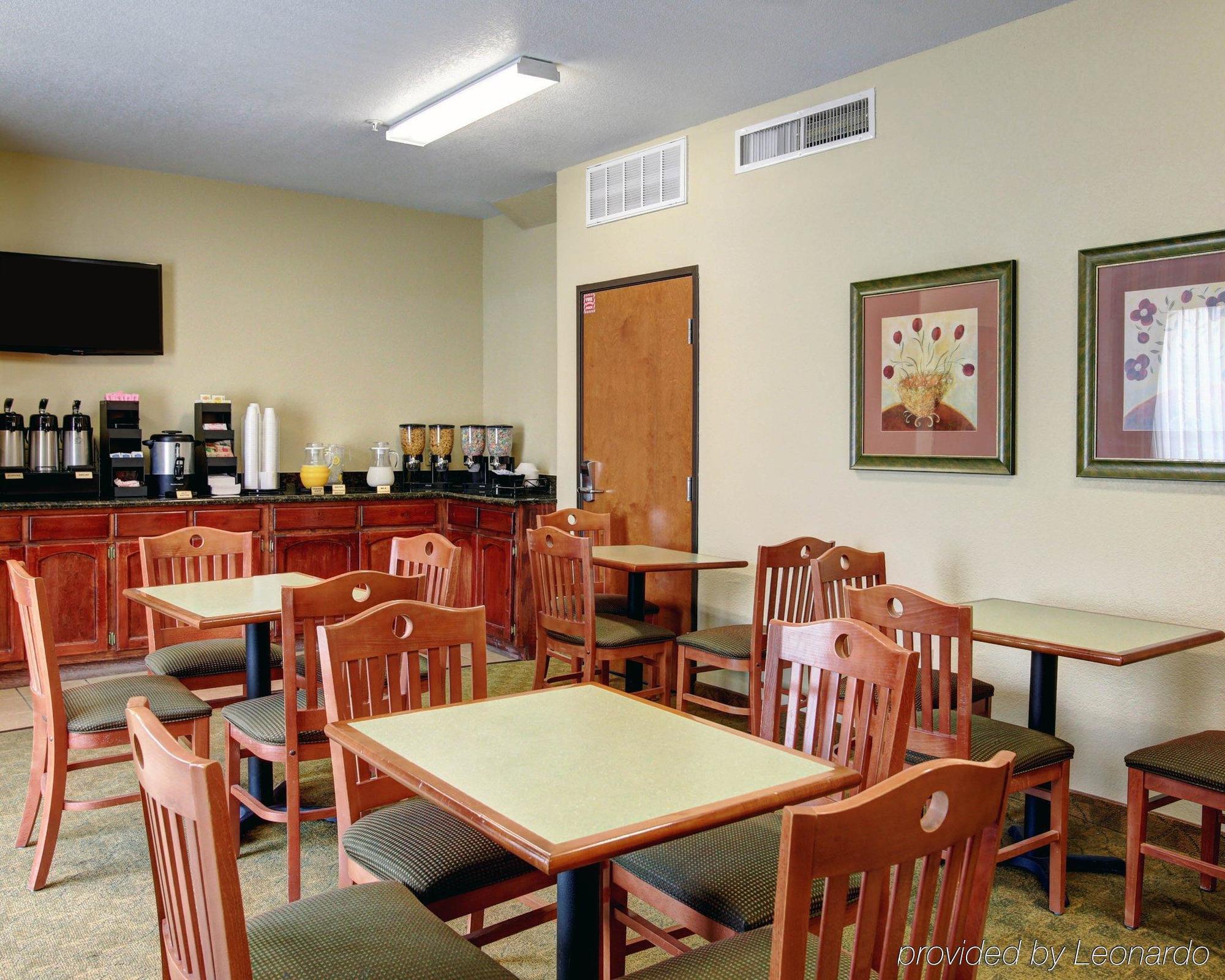 Americinn By Wyndham New Braunfels Exterior photo